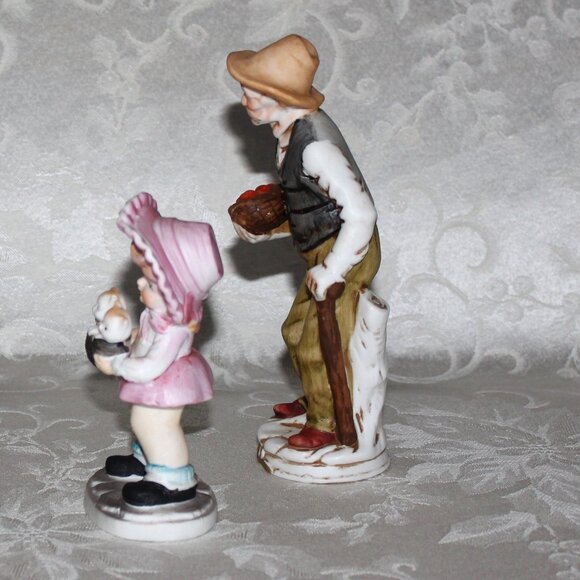 Vintage Bisque Figurine Boy With Puppies - Picture 10 of 12